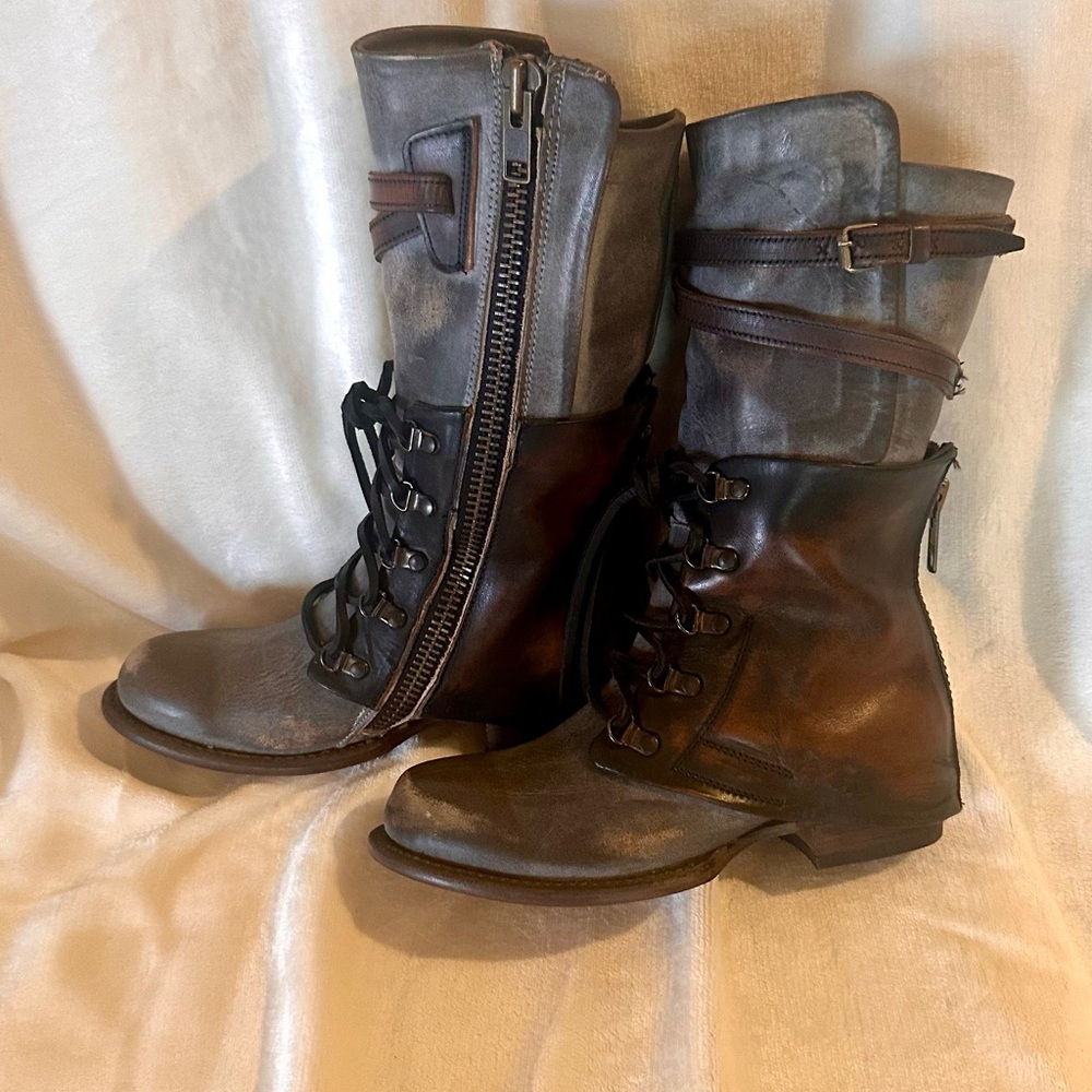 Freebird ICE RAVE Boots, Buckle and zippers accents. NEW Size 6
